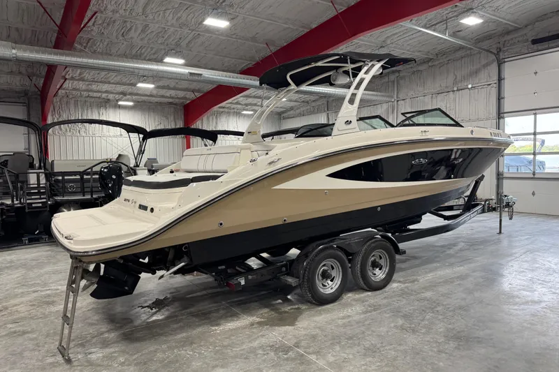 Slide: The Image of 2015 Sea Ray SDX 270 boat on trailer in indoor showroom. - 4