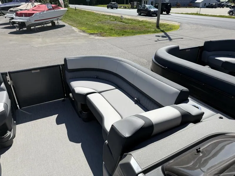 Slide: The Image of Avalon Catalina Quad Lounger 2025 - 13
