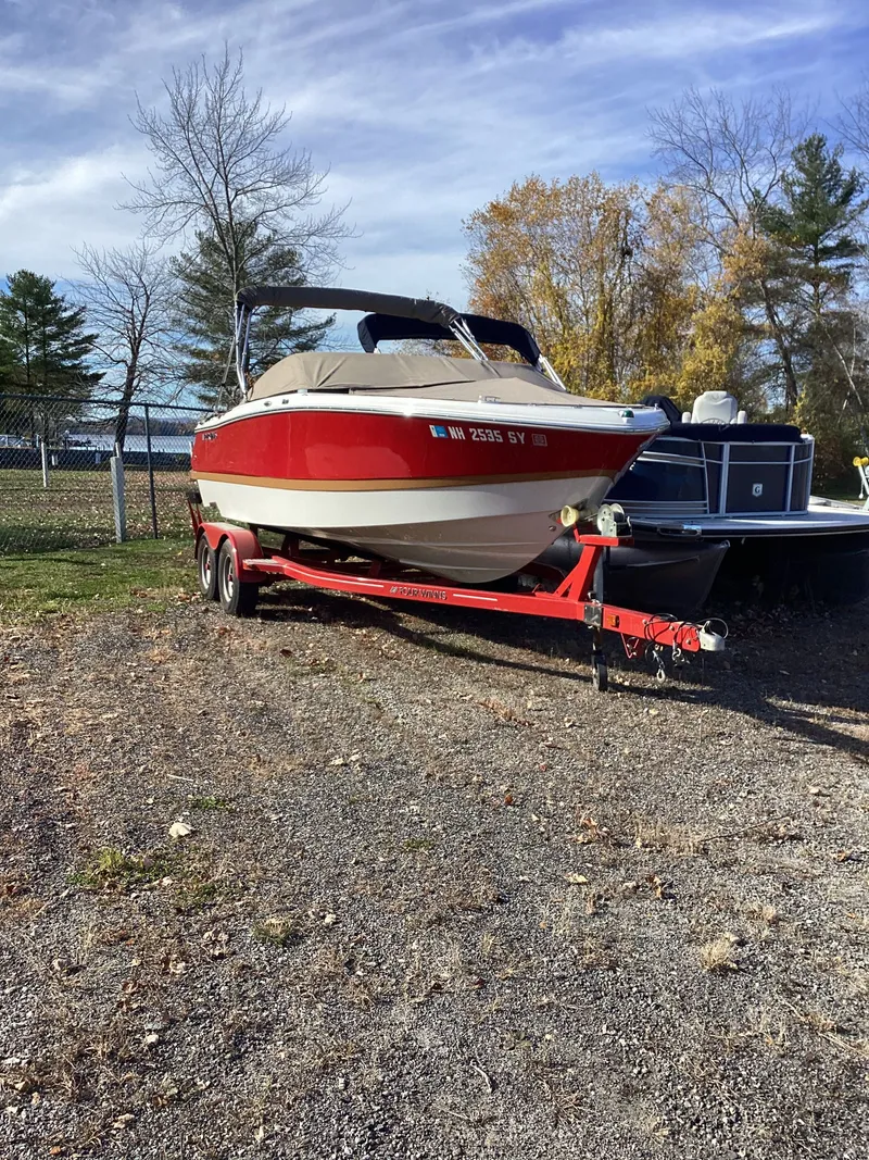 The Image of Four Winns H210 2018 - 1