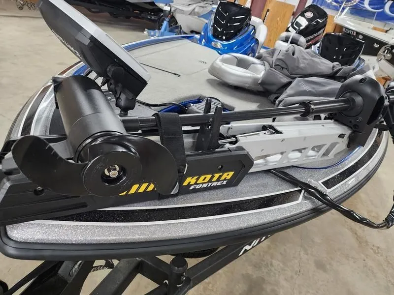 Slide: The Image of Nitro Z19 Z-Pro PKG 2018 - 11