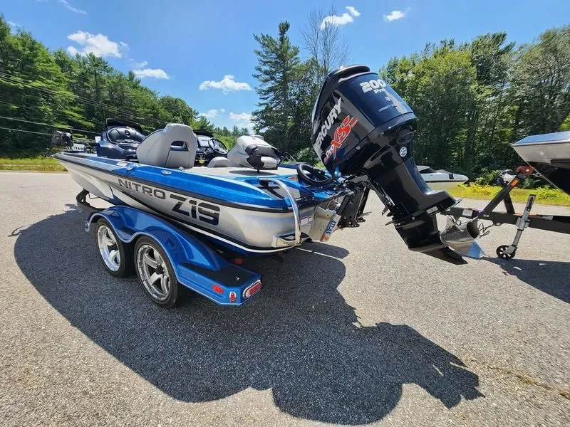 Slide: The Image of Nitro Z19 Z-Pro PKG 2018 - 3