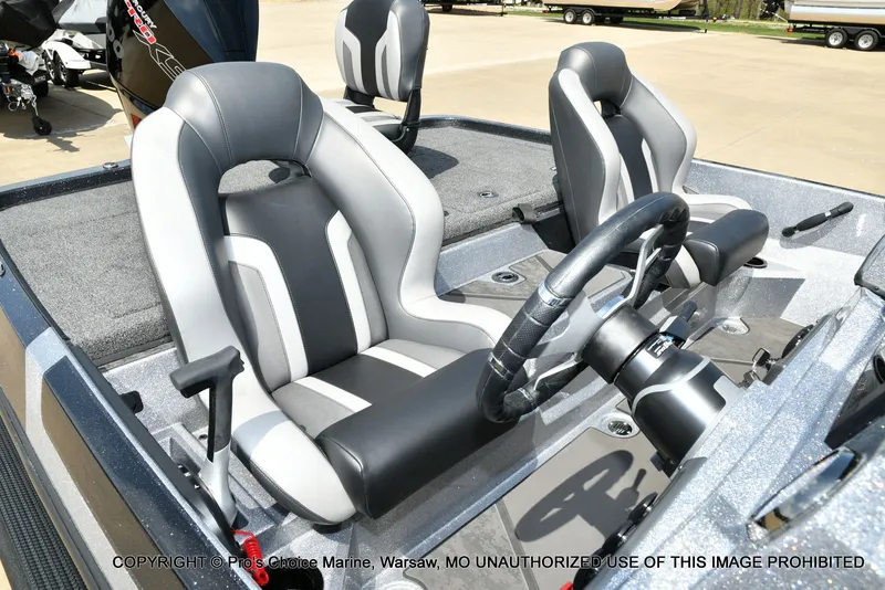 Slide: The Image of Nitro Z19 XL Pro Dual Console 2026 - 36