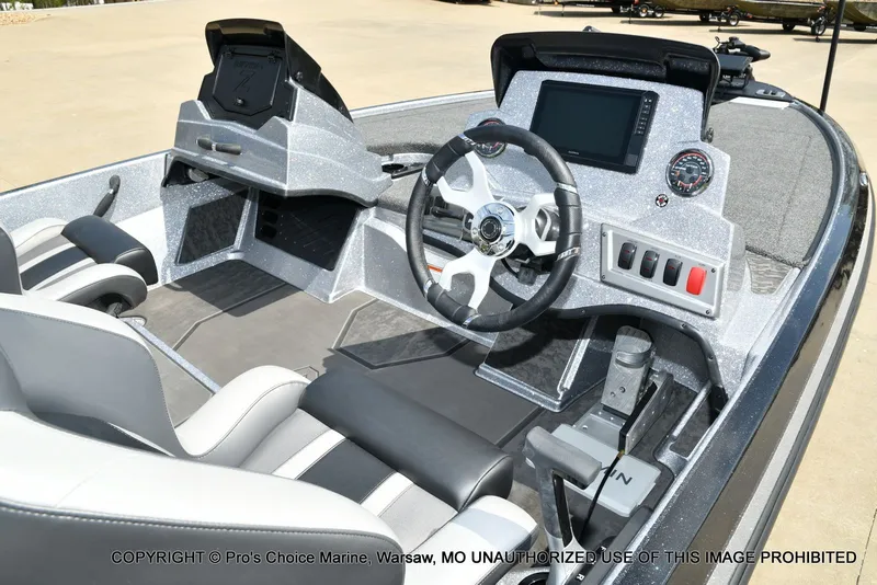 Slide: The Image of Nitro Z19 XL Pro Dual Console 2026 - 7