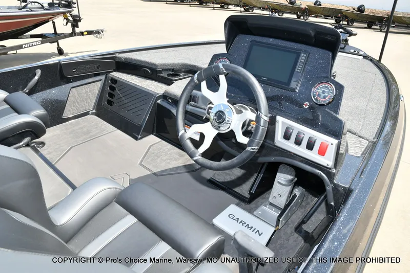 Slide: The Image of Nitro Z19 XL Pro 2026 - 7