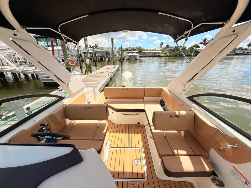Slide: The Image of Sea Ray SDX 230 Outboard 2027 - 62