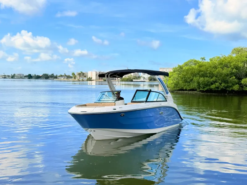Slide: The Image of Sea Ray SDX 230 Outboard 2027 - 12