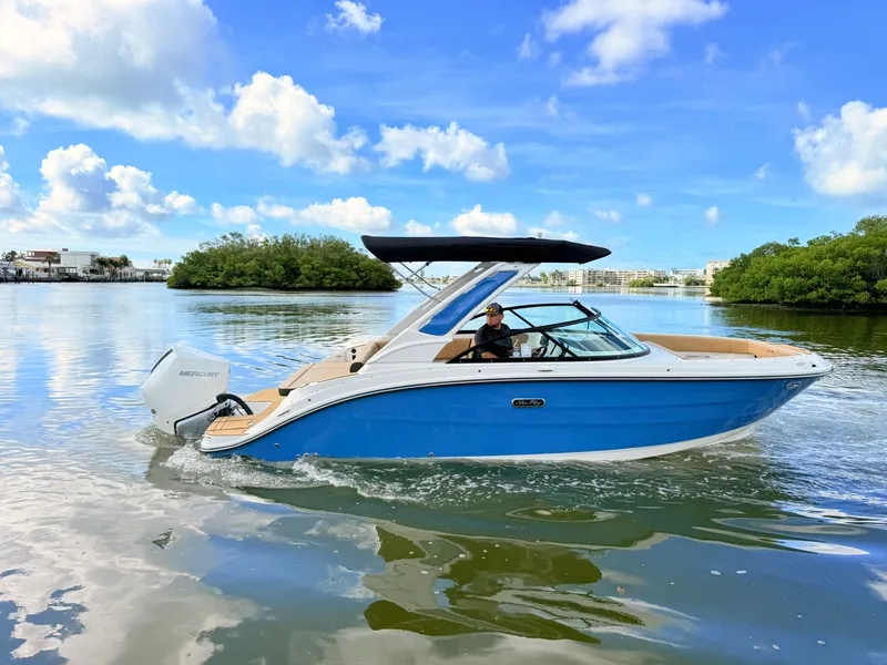 Slide: The Image of Sea Ray SDX 230 Outboard 2027 - 6