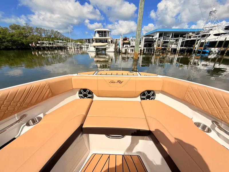 Slide: The Image of Sea Ray SDX 230 Outboard 2027 - 55