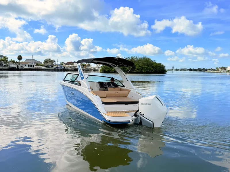 Slide: The Image of Sea Ray SDX 230 Outboard 2027 - 3