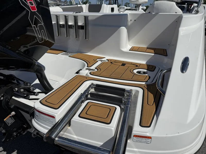 Slide: The Image of Tahoe 1950 WITH 40 HOURS MERCURY 175 2024 - 4