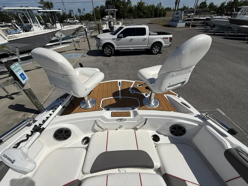 Slide: The Image of Tahoe 1950 WITH 40 HOURS MERCURY 175 2024 - 7