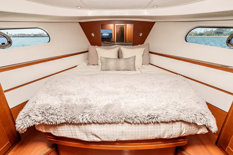 Slide: The Image of Luxurious bedroom in Beneteau Swift Trawler 44, year 2019. - 36