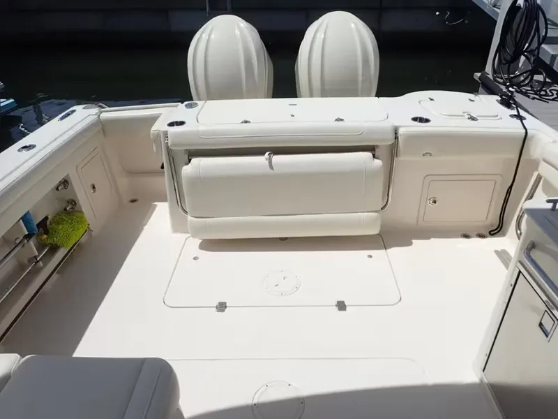 Slide: The Image of Grady-White Freedom 325 2022 - 4