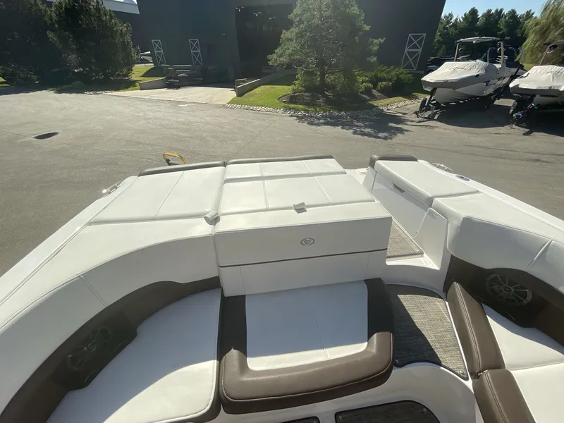 Slide: The Image of Cobalt 220S 2023 - 254