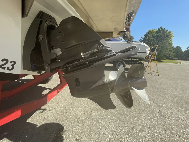 Slide: The Image of Cobalt 220S 2023 - 260