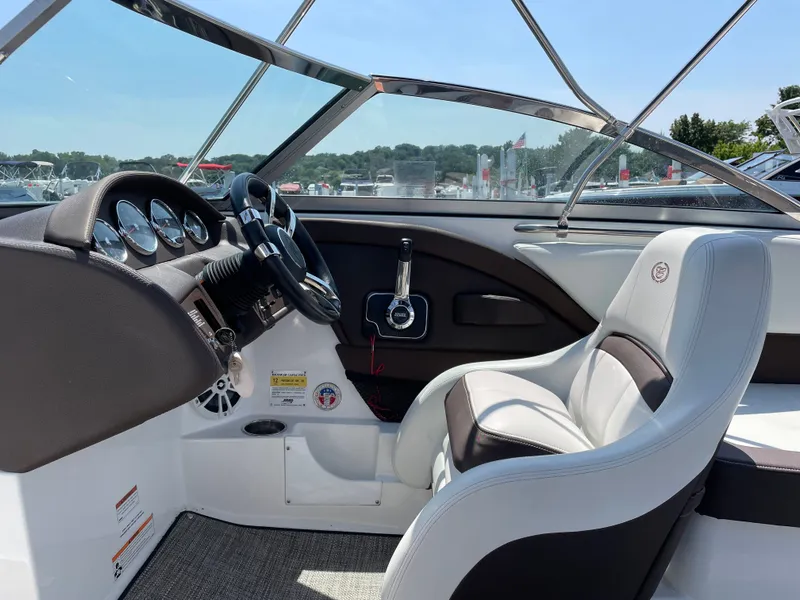 Slide: The Image of Cobalt 220S 2023 - 208