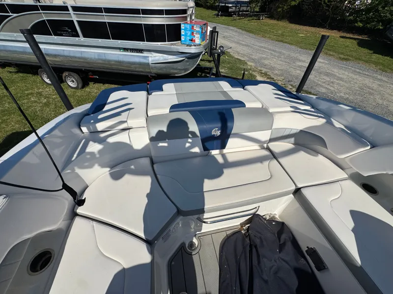 Slide: The Image of Chaparral 23 Surf 2021 - 21