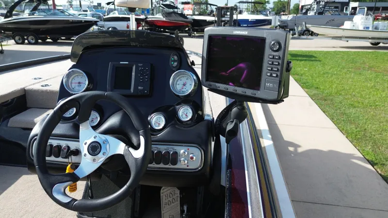 Slide: The Image of Nitro Z-8 2014 - 22