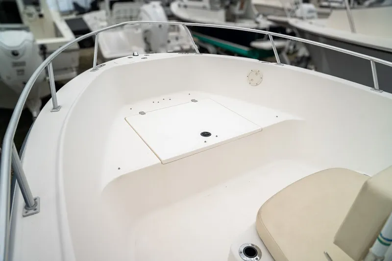 Slide: The Image of Interior view of a 2004 Mako 192 boat. - 7