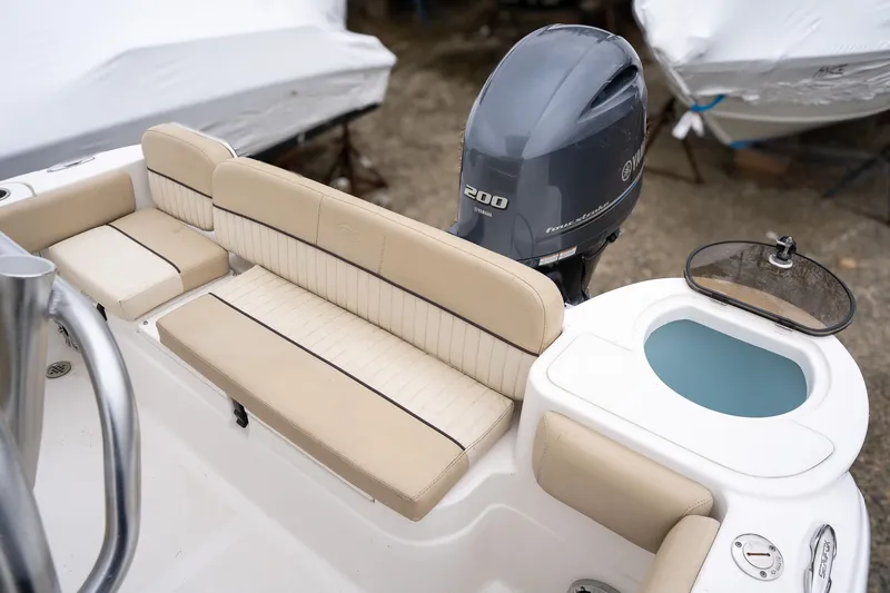 Slide: The Image of Sea Fox 226 Commander 2018 - 15