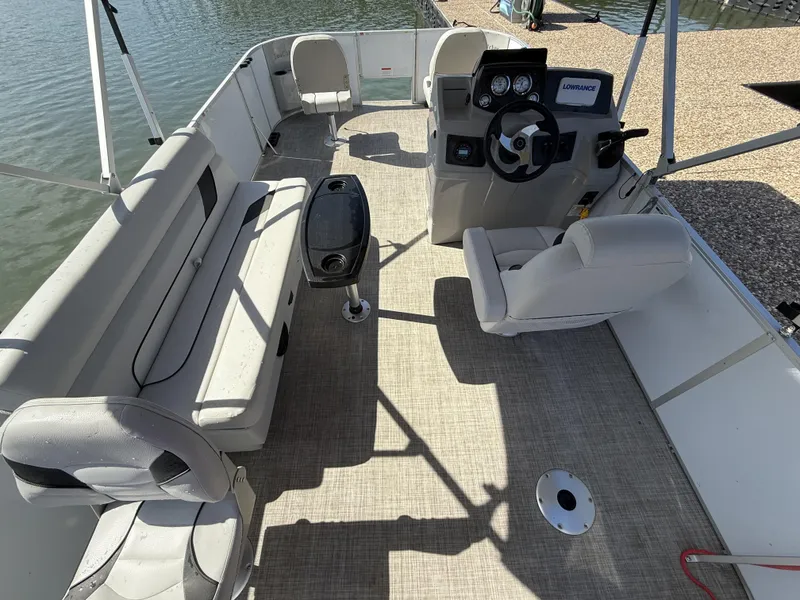 Slide: The Image of G3 Sun Catcher Select 18F 2021 - 7