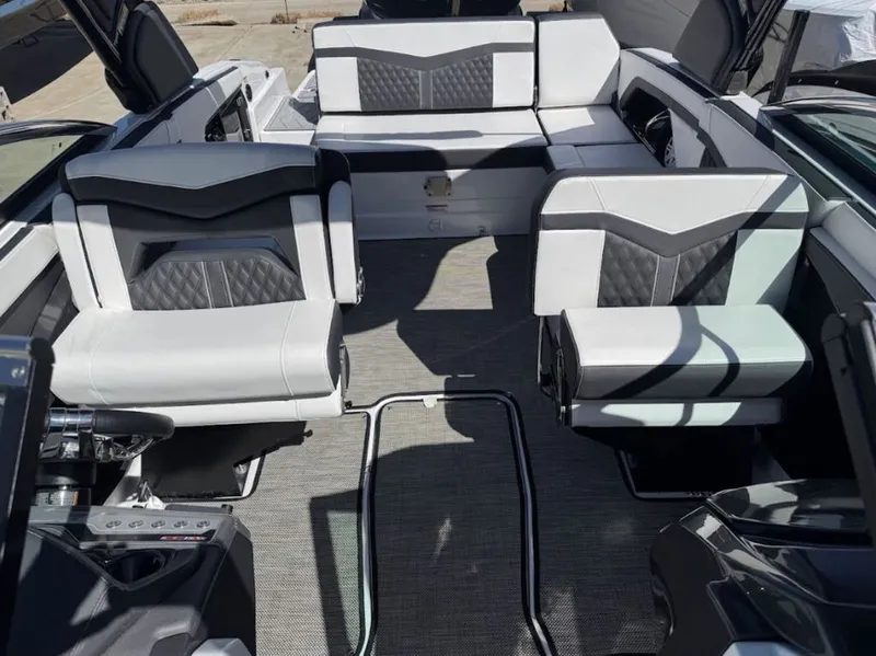 Slide: The Image of Interior of 2024 Monterey 278SS Super Sport boat, luxurious seating. - 6