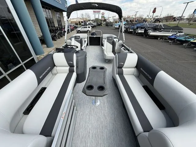 Slide: The Image of Bennington 22SSR TriToon Pontoon 2026 - 12