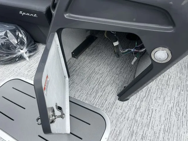 Slide: The Image of Open compartment in Bennington 23SSB LUXE 2026 boat. - 13