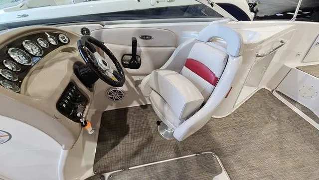 Slide: The Image of Chaparral 230 SSi 2000 - 10