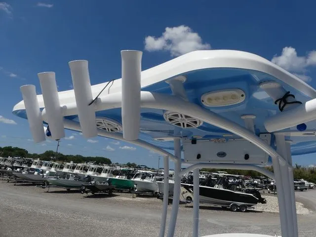 Slide: The Image of Tidewater 220 LXF 2021 - 27