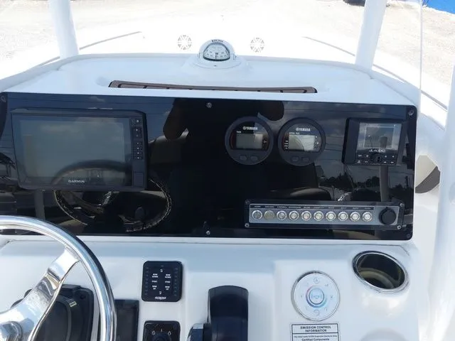 Slide: The Image of Tidewater 220 LXF 2021 - 31