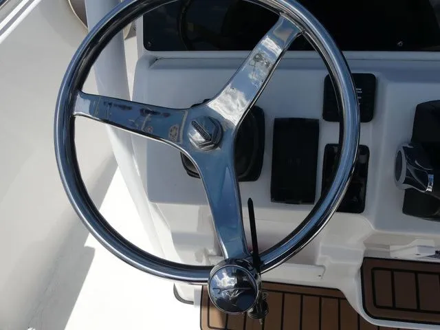 Slide: The Image of Tidewater 220 LXF 2021 - 34