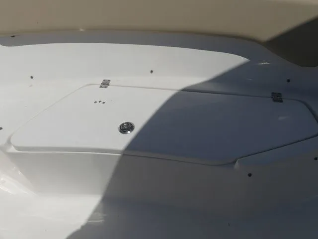 Slide: The Image of Tidewater 220 LXF 2021 - 37