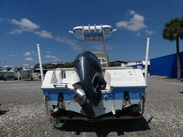 Slide: The Image of Tidewater 220 LXF 2021 - 5