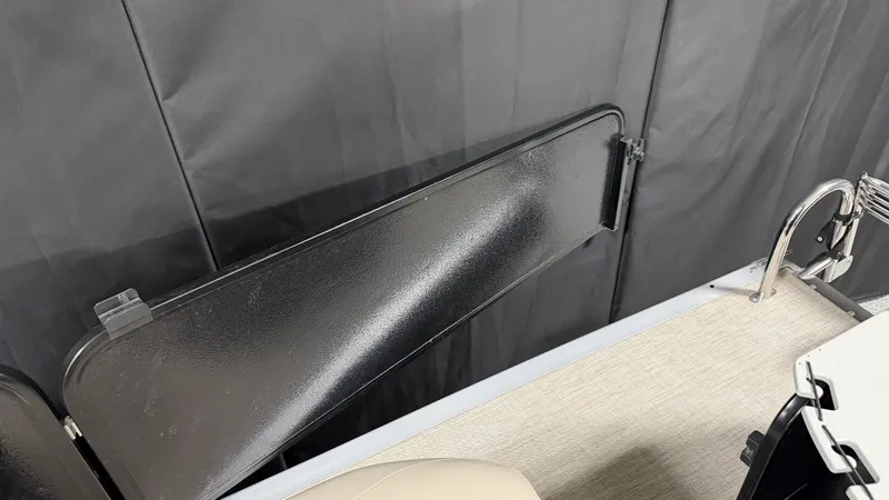 Slide: The Image of Premier 230 SUNSATION ANGLER 2023 - 77
