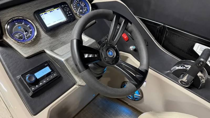 Slide: The Image of Premier 230 SUNSATION ANGLER 2023 - 46