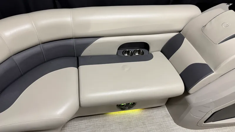 Slide: The Image of Premier 230 SUNSATION ANGLER 2023 - 25