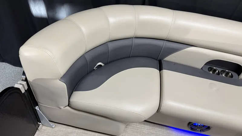 Slide: The Image of Premier 230 SUNSATION ANGLER 2023 - 23