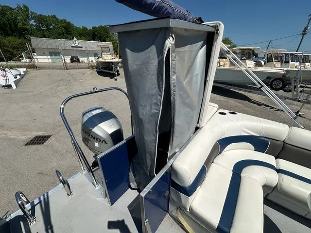 Slide: The Image of JC Manufacturing Spirit 242TT 2011 - 10