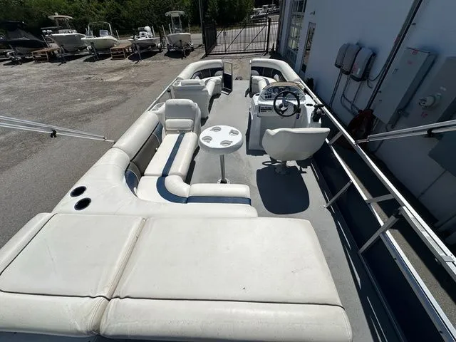 Slide: The Image of JC Manufacturing Spirit 242TT 2011 - 8