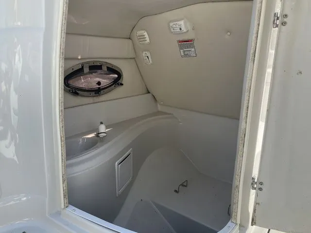 Slide: The Image of Crownline Boats Deck Boat 240 2005 - 18