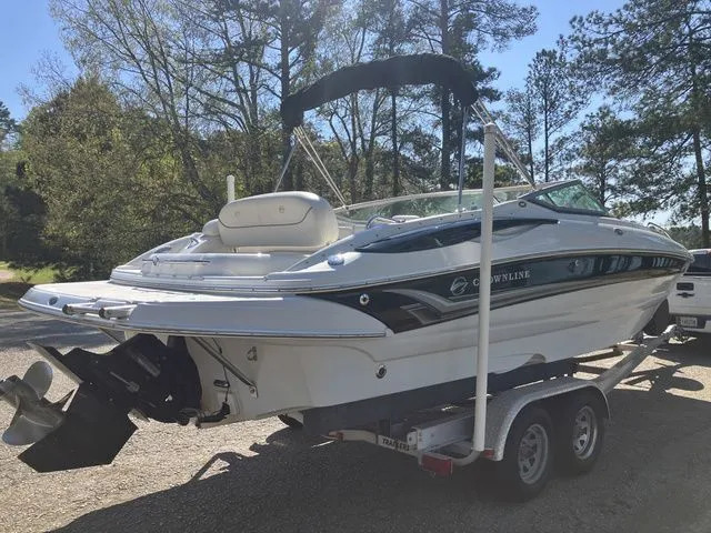 Slide: The Image of Crownline Boats Deck Boat 240 2005 - 6