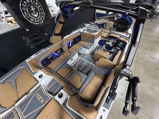 Slide: The Image of Tigé 22RZX 2026 - 9