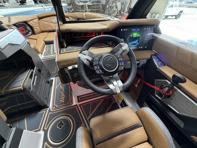 Slide: The Image of Tigé Ultré 23ZX 2026 - 14