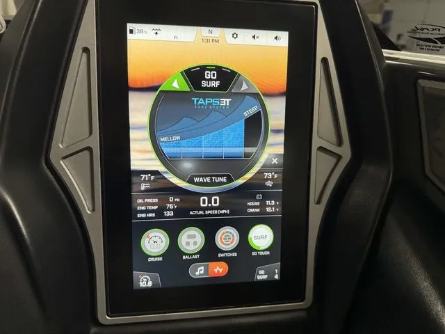 Slide: The Image of Tigé 22RZX 2023 - 14