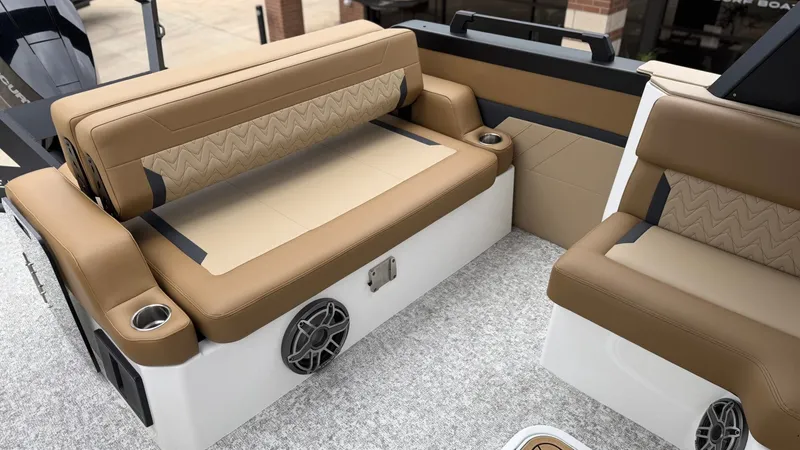 Slide: The Image of Revel RS25L 2026 - 23