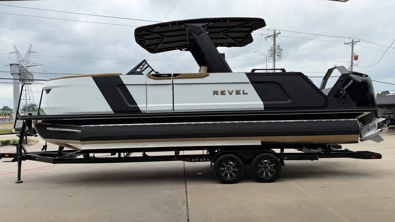 Slide: The Image of Revel RS25L 2026 - 8