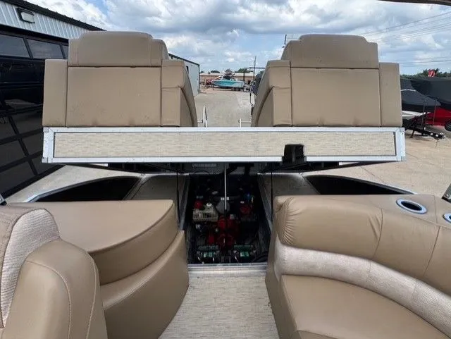 Slide: The Image of Bennington 2575 QCW 2016 - 21