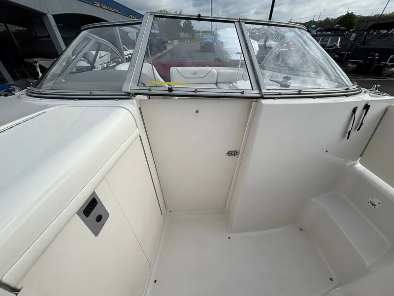 Slide: The Image of Ebbtide 2400 Sc 2004 - 16