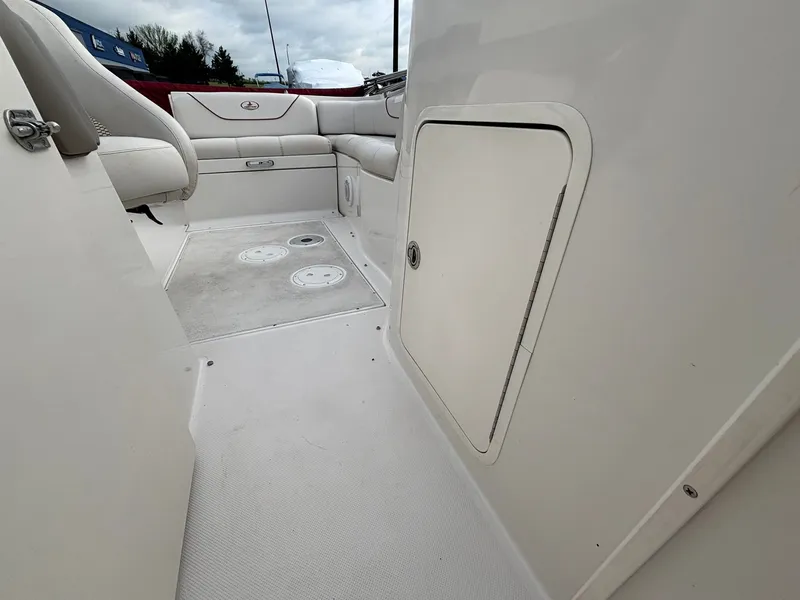 Slide: The Image of Ebbtide 2400 Sc 2004 - 17